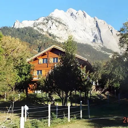 D'hotes Barnabas 3* Beaune (Savoie)