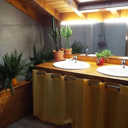 D'hotes Barnabas 3* Beaune (Savoie)